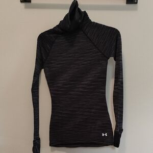 Under Armour Charcoal Heather Long Sleeve Pullover With Balaclava.